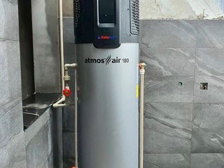 Hộ gia đình có nên chọn máy bơm nhiệt Solahart không?