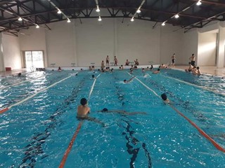 Những lý do nên sử dụng hệ thống máy bơm nhiệt HeatPump cho bể bơi 4 mùa