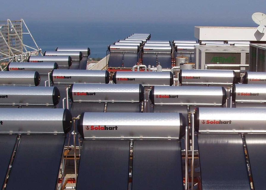 Đầu tư hệ thống máy nước nóng năng lượng mặt trời. NÊN hay KHÔNG?