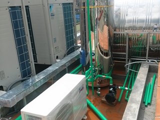 Máy bơm nhiệt Heat Pump gia nhiệt nước nóng cho gia đình tại Thái Bình