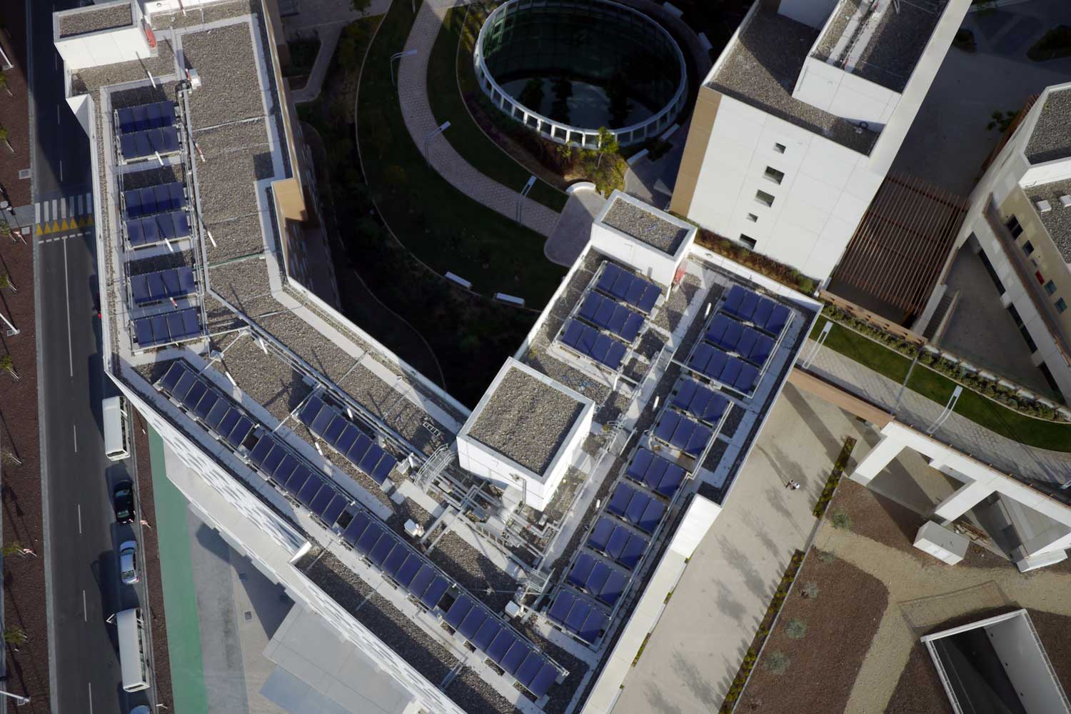 Tại sao nên lựa chọn máy nước nóng năng lượng mặt trời Solahart