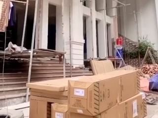 THI CÔNG LẮP ĐẶT TOÀN BỘ TẤM NĂNG LƯỢNG MẶT TRỜI SOLAHART CHO KHÁCH SẠN CÁT BÀ